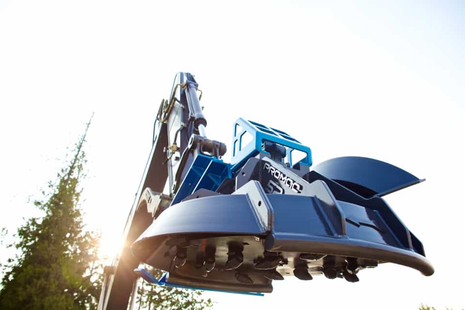 Heavy duty flail and fixed brush mulchers